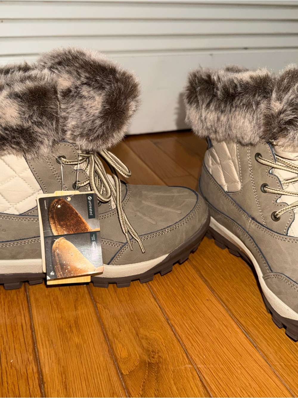 BearPaw Women's Taupe/Cream Faux-Fur Lace-Up Winter Boots